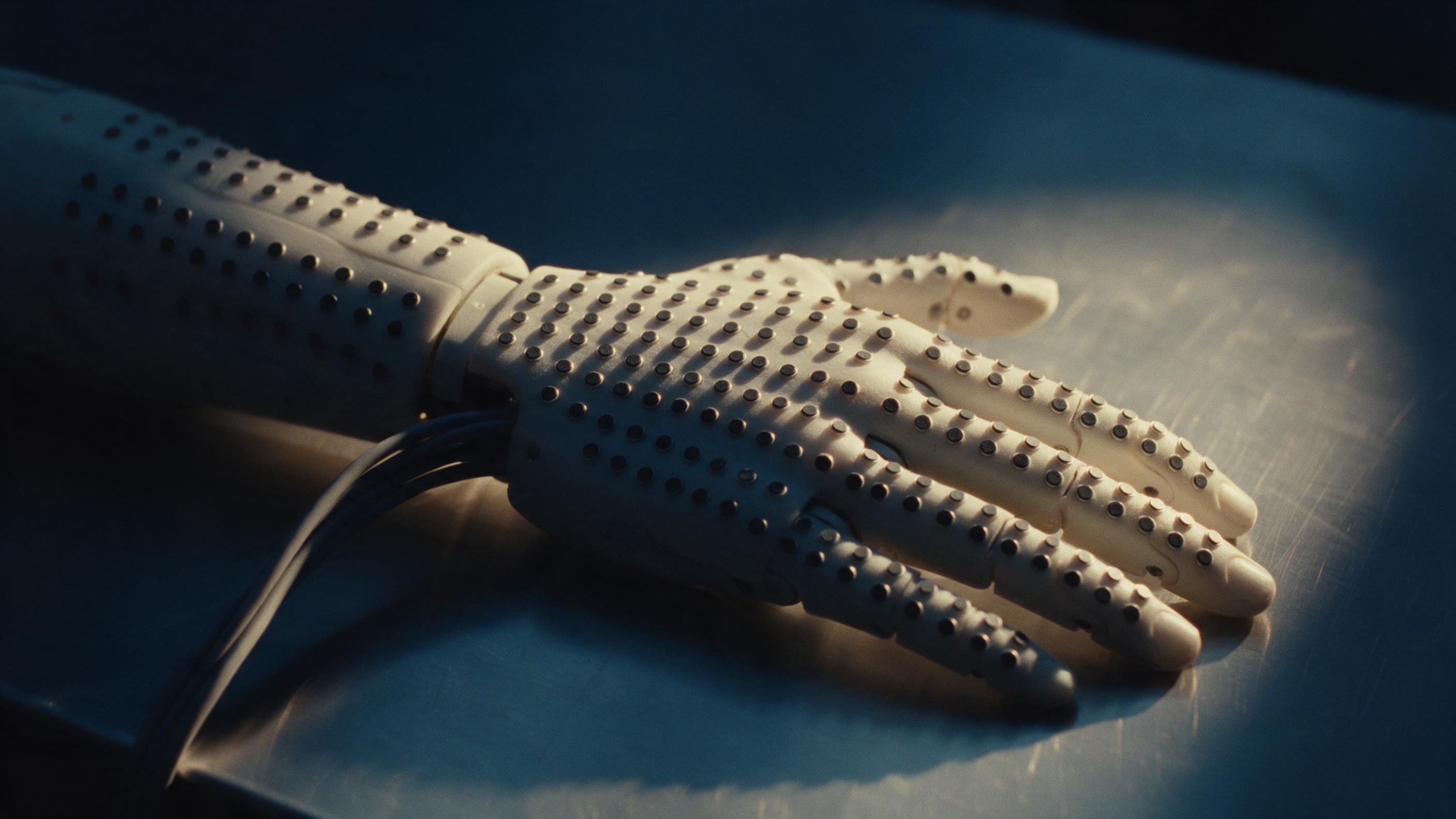 Four Thousand Sensors On One Body